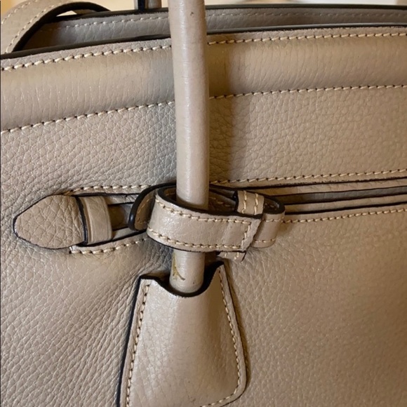 Authentic Prada Vitello Daino Frame bag - Picture 8 of 9